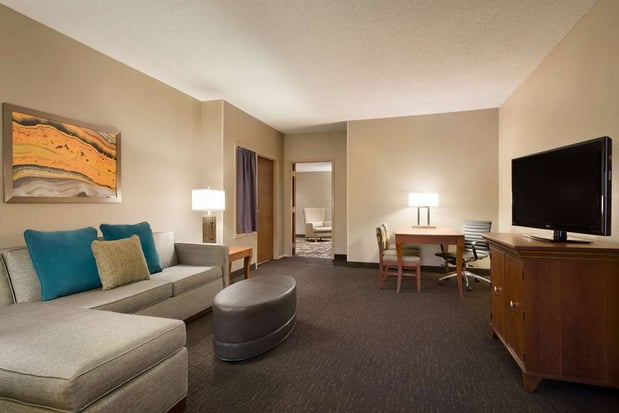 Images Embassy Suites by Hilton Franklin Cool Springs