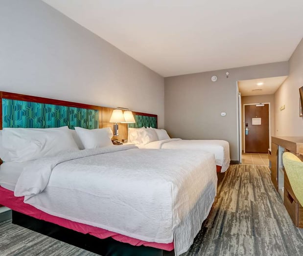Images Hampton Inn and Suites by Hilton Cincinnati Midtown Rookwood