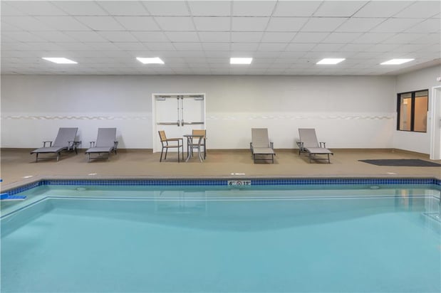 Images Best Western Plus Hotel at the Convention Center