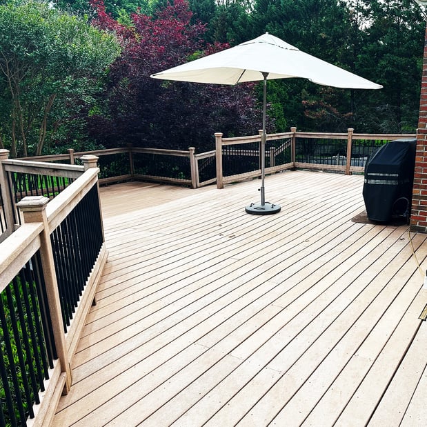 Images Window Hero Charlotte