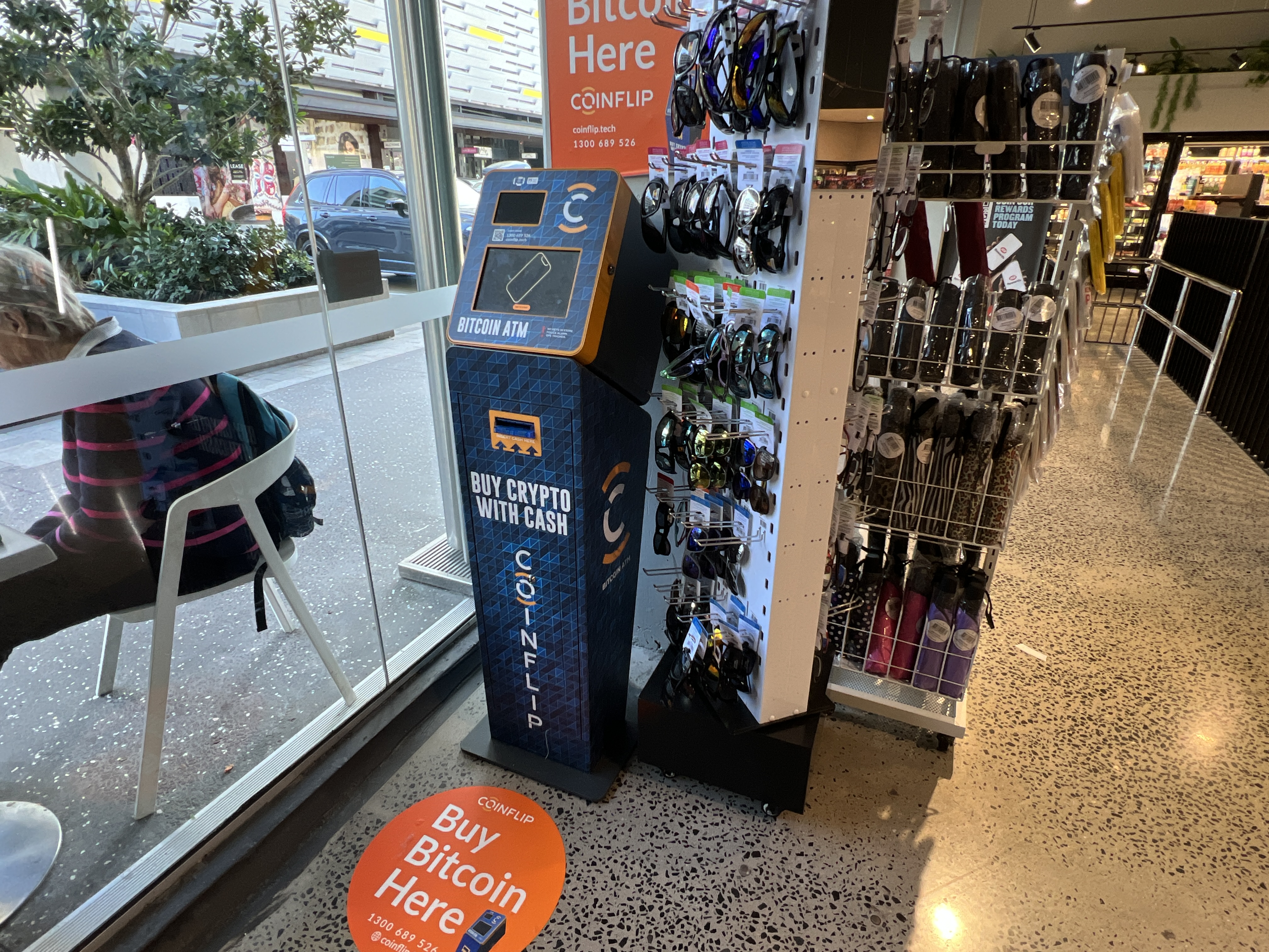 Images CoinFlip Bitcoin ATM - Zeneldin's IGA (Hamilton)