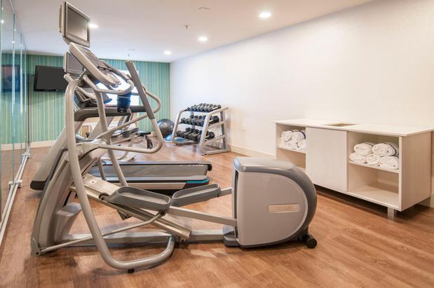 Images Holiday Inn Express & Suites Plano West - Frisco by IHG