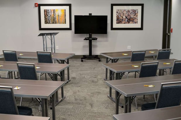Images Hilton Garden Inn Louisville Mall of St. Matthews