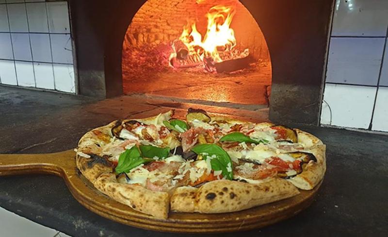 Images Ti e Mi – Ristorante Pizzeria Friggitoria e Pasticceria.....Bar Apericena