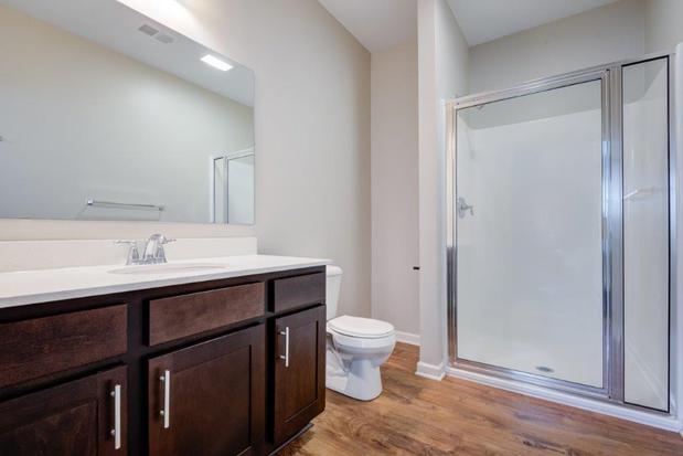 Images The Marquis at the Woods Apartments & Townhomes