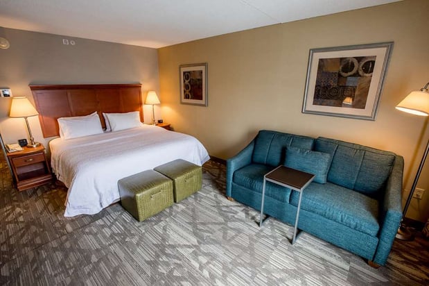 Images Hampton Inn & Suites Tilton