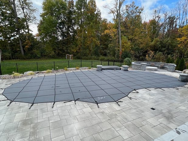 Images Pool Surgeons Inc