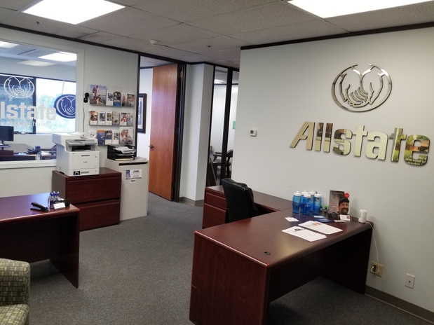 Images Chad Thielen: Allstate Insurance