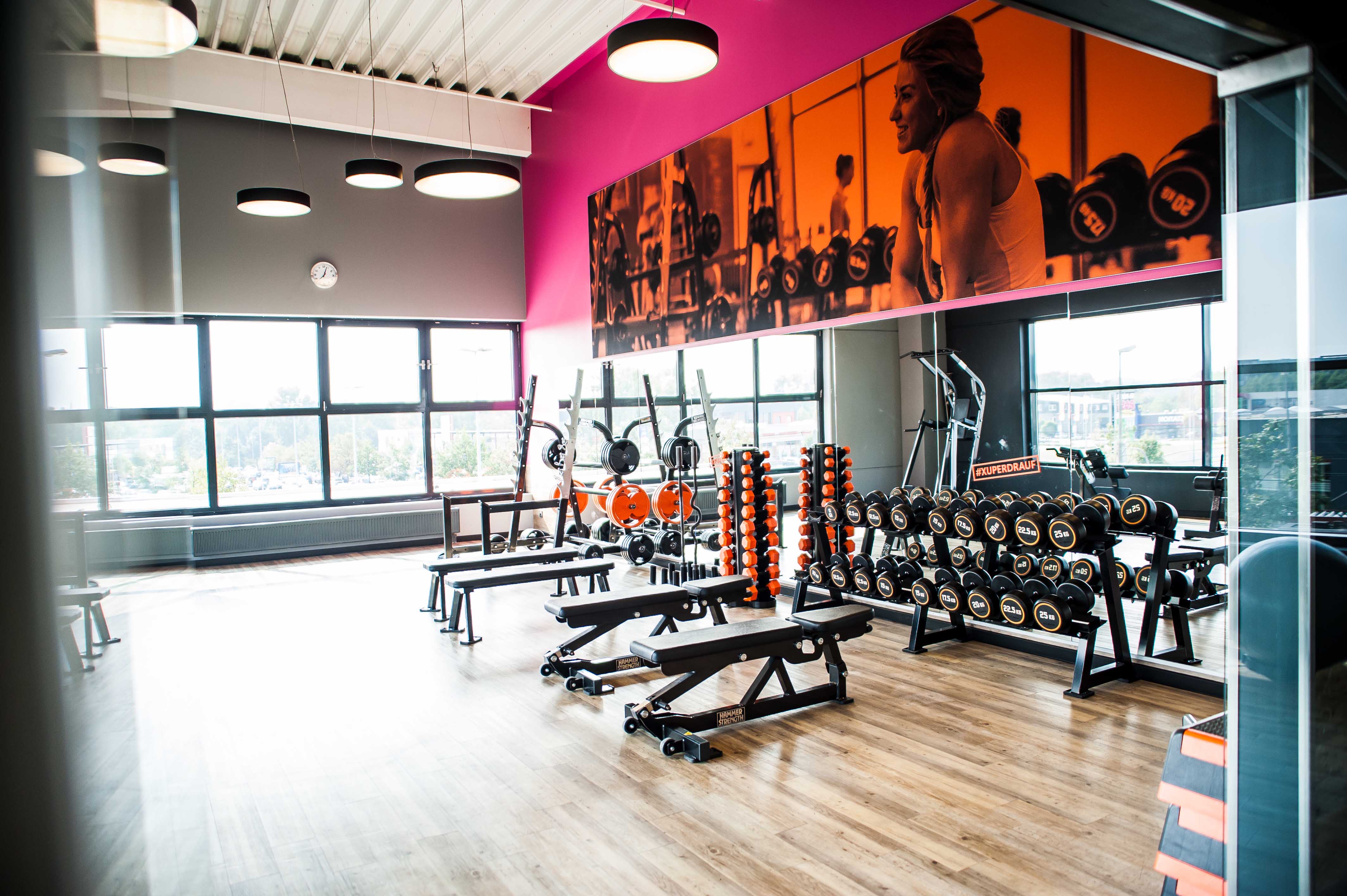 FitX Fitnessstudio in 44145 Dortmund