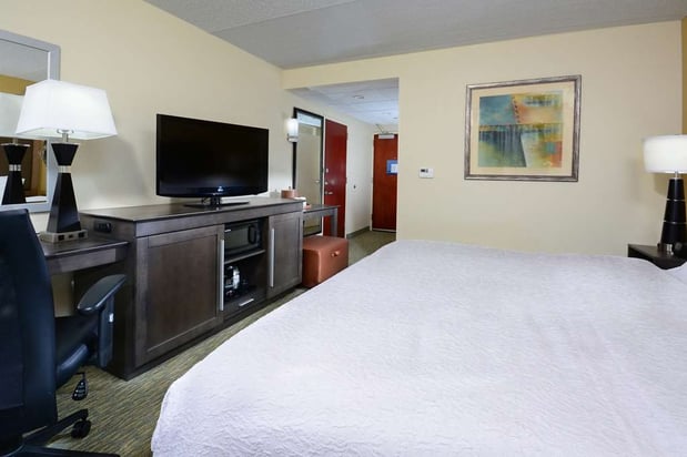 Images Hampton Inn Raleigh/Town Of Wake Forest