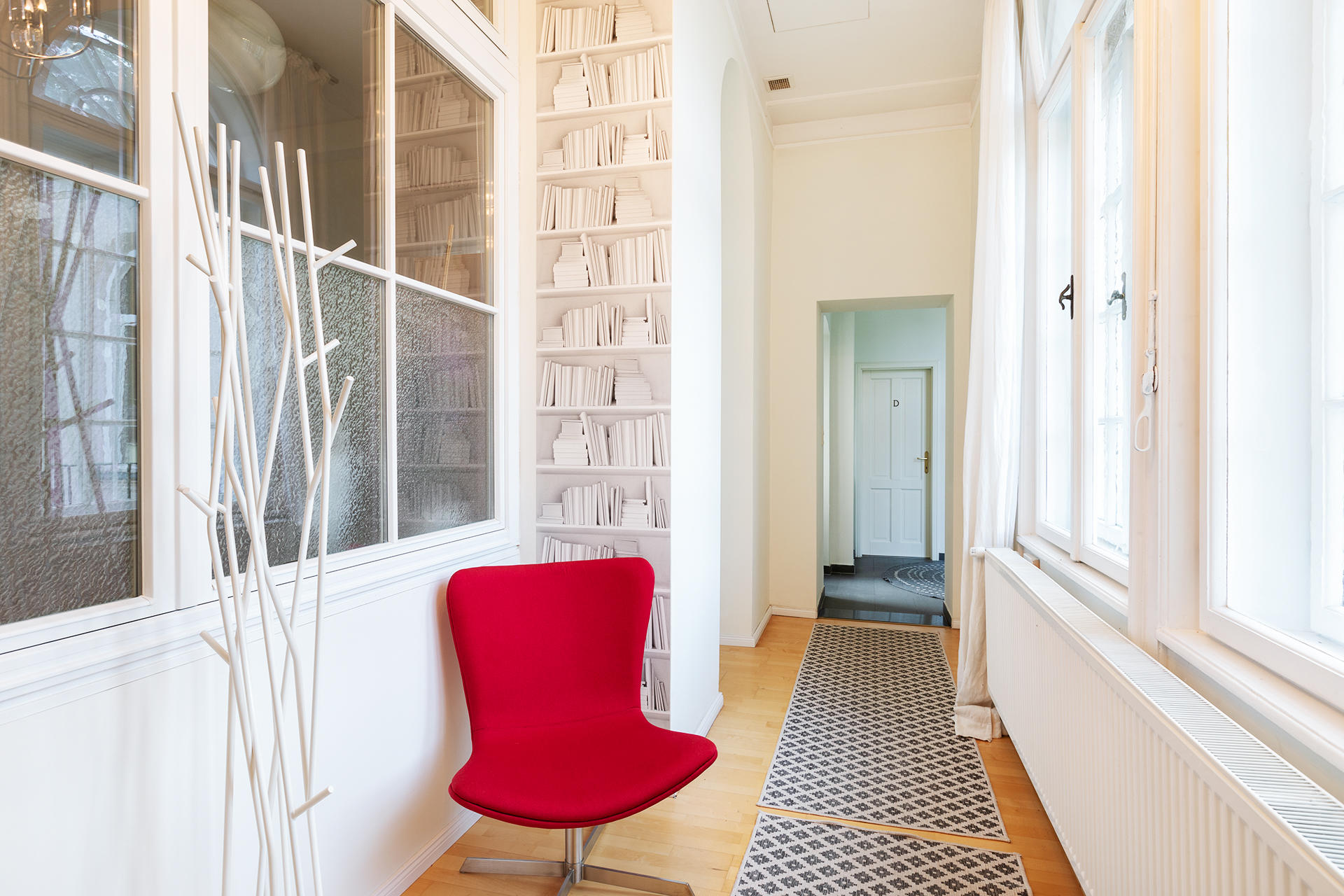 Individual Beauty, Neuwaldegger Straße 2 in Wien