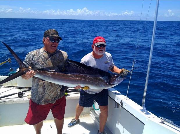 Images MisStress Charters