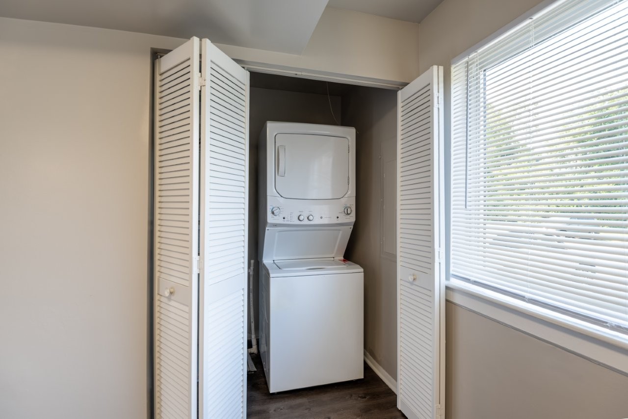 James River Pointe Townhomes