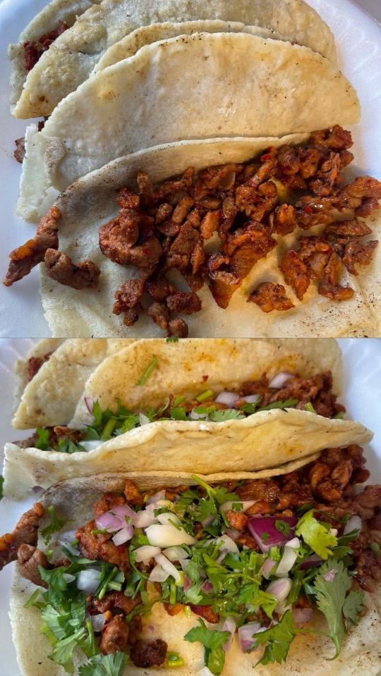 tacos de chorizo-El Caguamo Tacos Truck