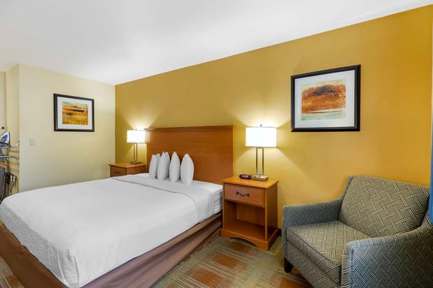 Images Best Western Kiva Inn