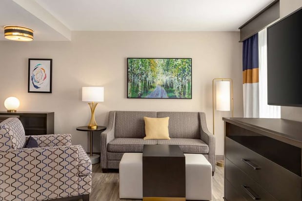 Images Homewood Suites by Hilton Indianapolis Downtown IUPUI
