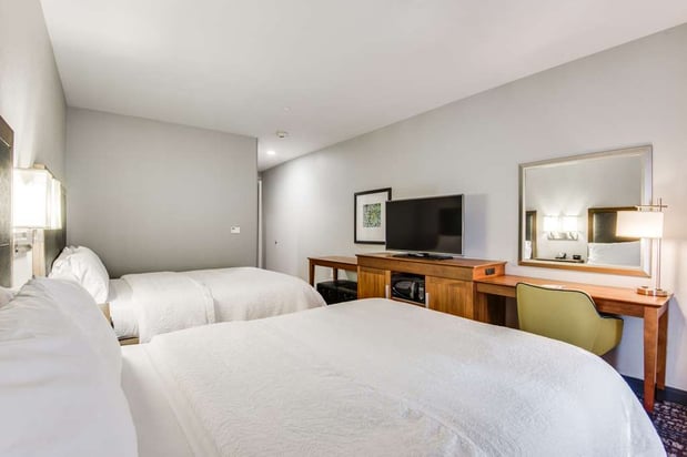 Images Hampton Inn & Suites Dallas/Ft. Worth Airport South