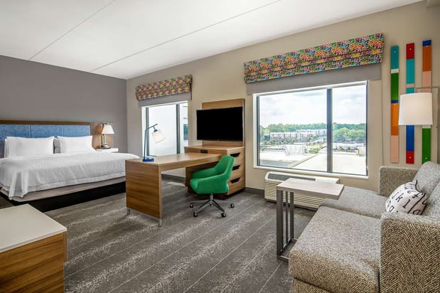Images Hampton Inn & Suites Raleigh Midtown