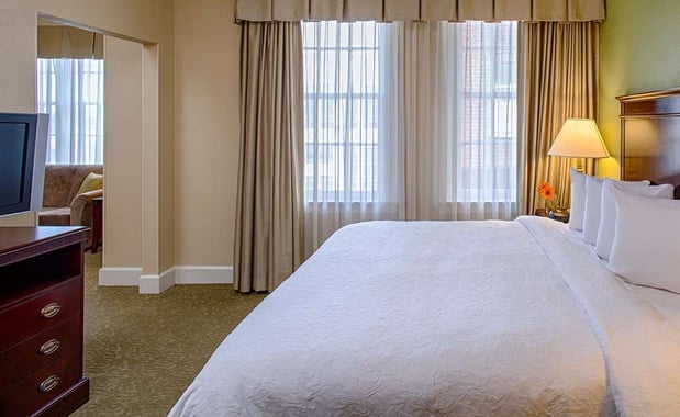 Images Hampton Inn & Suites Birmingham-Downtown-Tutwiler