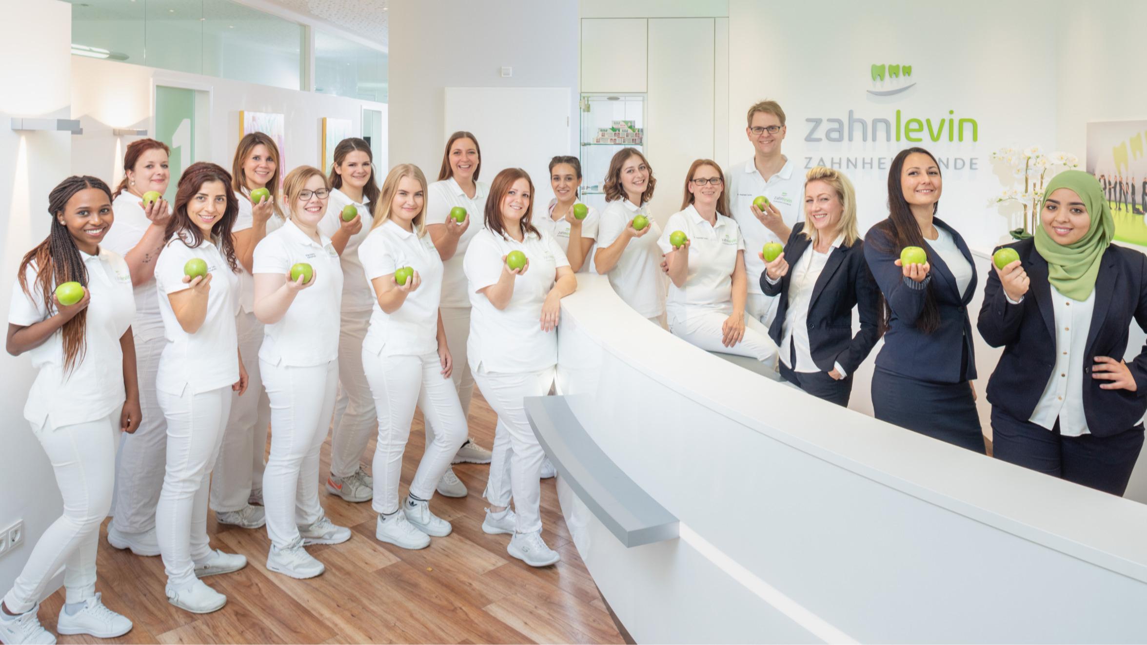 Bilder ZahnLevin - Zahnarzt Kaarst