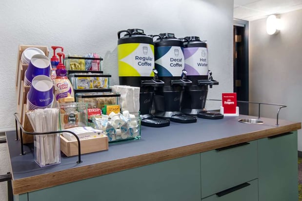 Images Spark by Hilton Rochester University Area