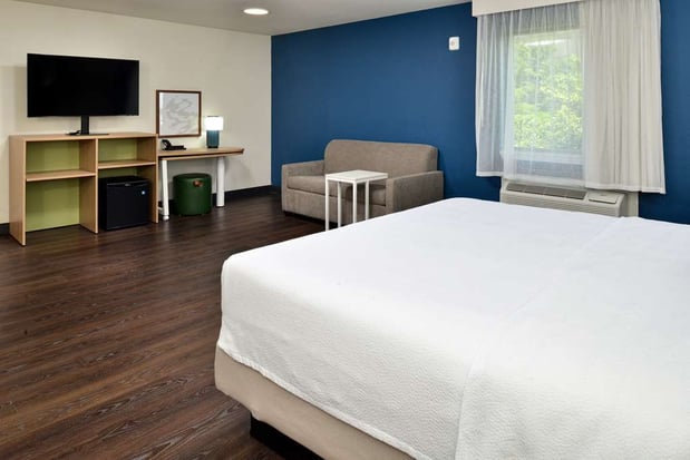 Images Spark by Hilton Dallas Medical District Love Field