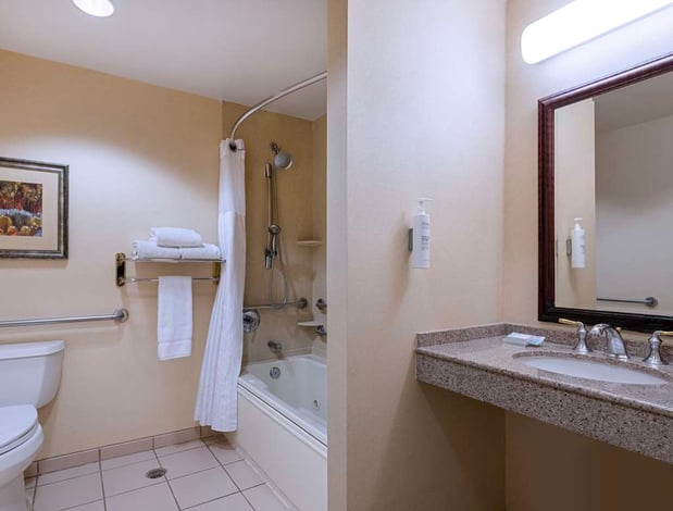 Images Hilton Garden Inn Las Vegas Strip South