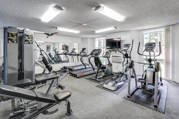 Images Castlewood Apartments