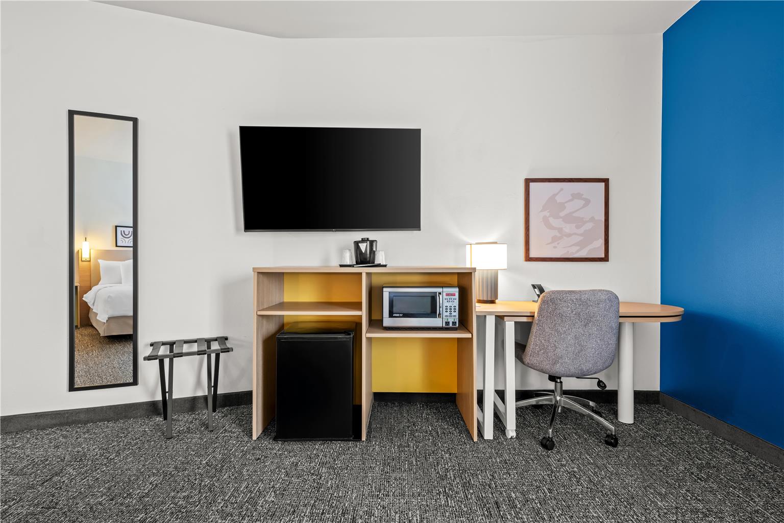 Guest room