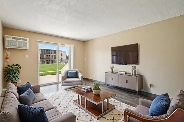 Images Broadmoor Springs