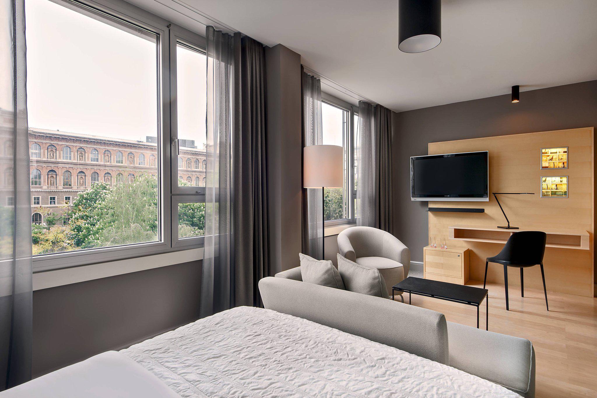 Le Méridien Vienna, Robert-Stolz-Platz 1 in Vienna