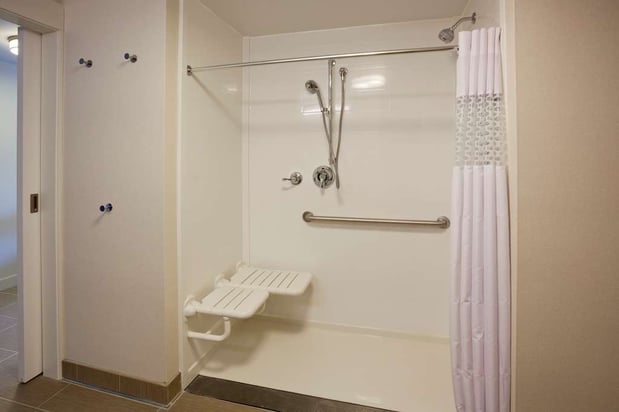 Images Hampton Inn Spicer Green Lake