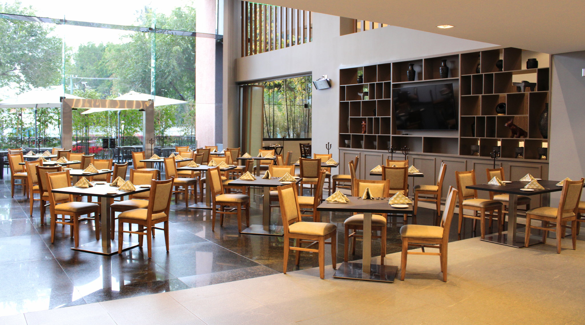 Images Holiday Inn Mexico Dali Airport by IHG