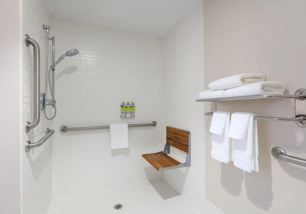 Images Holiday Inn Express & Suites Austin - Round Rock by IHG