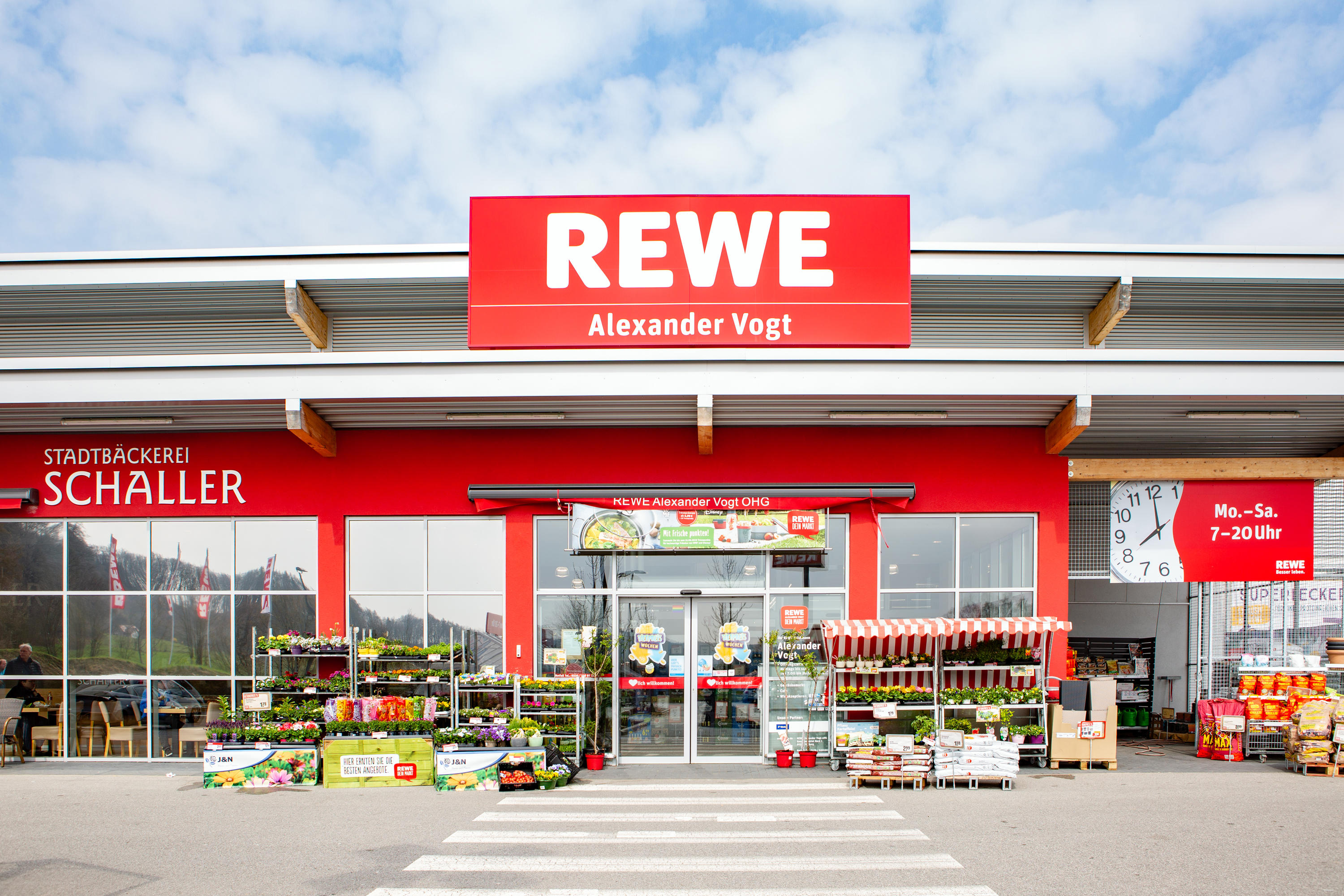 REWE Markt Alexander Vogt in Velburg, Gewerbegebiet Nord 1 in Velburg