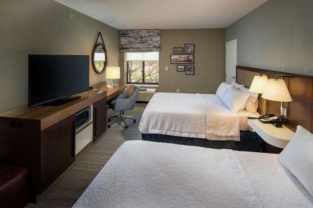 Images Hampton Inn & Suites Binghamton/Vestal