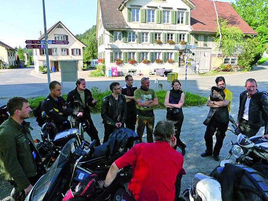ABACUS Motorradfahrschule Tobler Urs, Apfelbaumstrasse 28 in Zürich