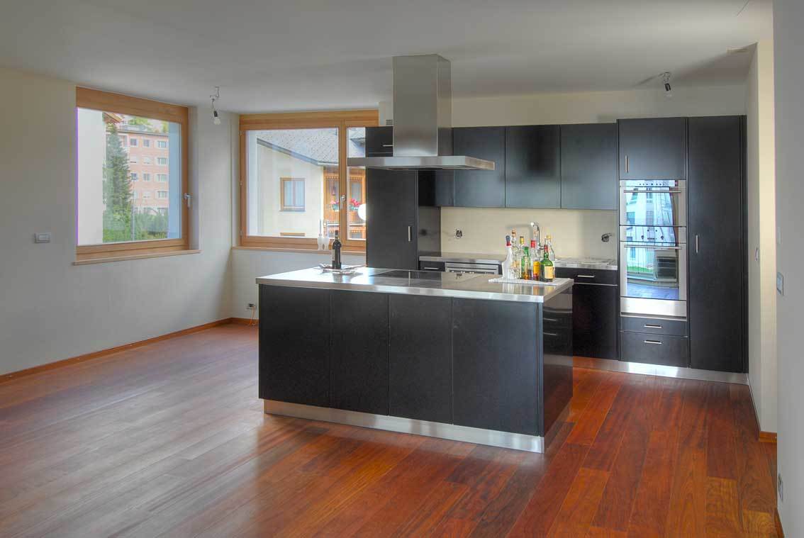 TH Architekten Tuena Hauenstein AG, Plazzet 25 in Samedan