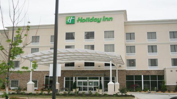 Images Holiday Inn Guin, an IHG Hotel