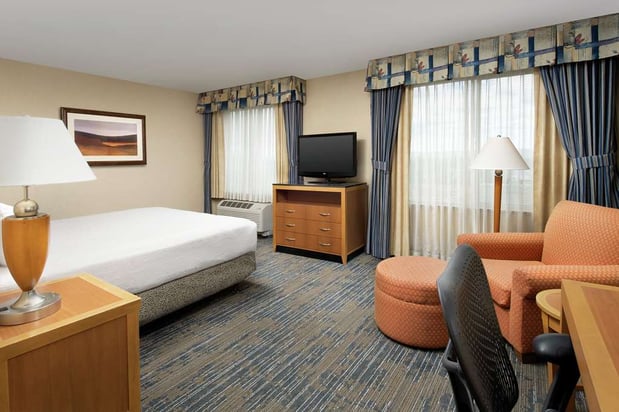 Images Hilton Garden Inn Yakima Downtown