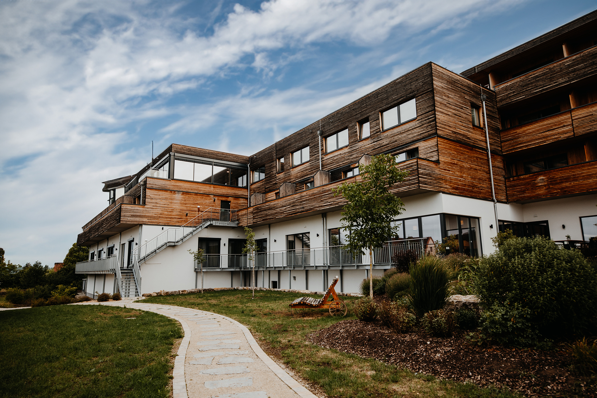Sonnenhotel Weingut Römmert in Volkach - Logo