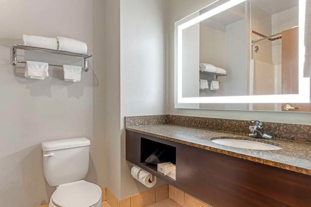 Images Best Western Plus Lake Worth Inn & Suites