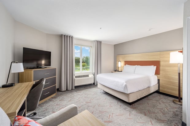 Images Candlewood Suites Ocala I-75 by IHG
