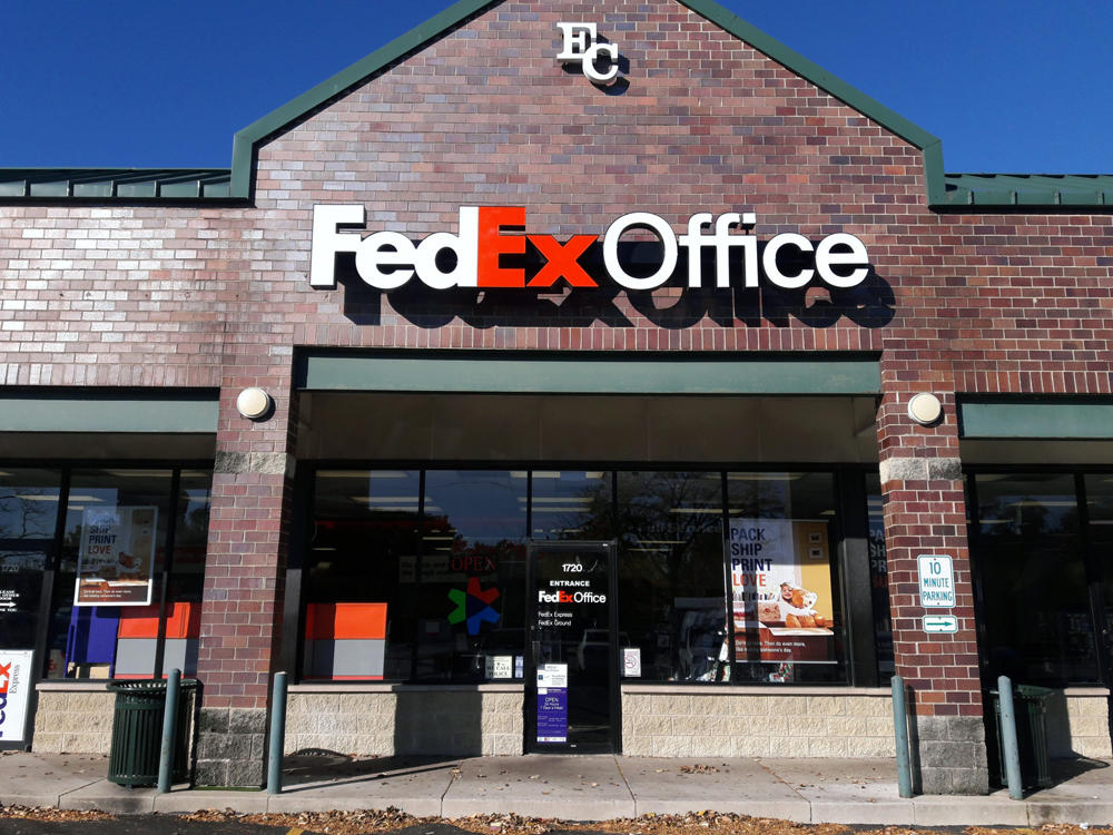 Exterior photo of FedEx Office location at 1720 N Harlem Ave\t Print quickly and easily in the self-service area at the FedEx Office location 1720 N Harlem Ave from email, USB, or the cloud\t FedEx Office Print & Go near 1720 N Harlem Ave\t Shipping boxes and packing services available at FedEx Office 1720 N Harlem Ave\t Get banners, signs, posters and prints at FedEx Office 1720 N Harlem Ave\t Full service printing and packing at FedEx Office 1720 N Harlem Ave\t Drop off FedEx packages near 1720 N Harlem Ave\t FedEx shipping near 1720 N Harlem Ave