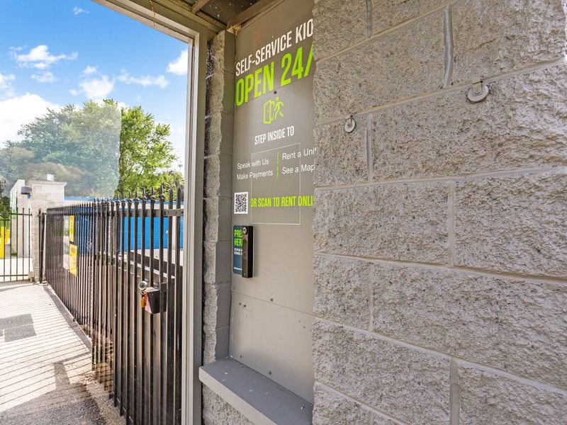 Office - Storage Express at 292 13th St NW, Linton, IN 47441