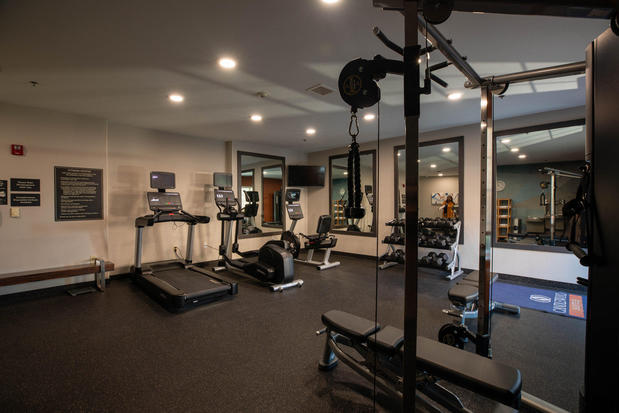 Images Candlewood Suites St. Joseph by IHG