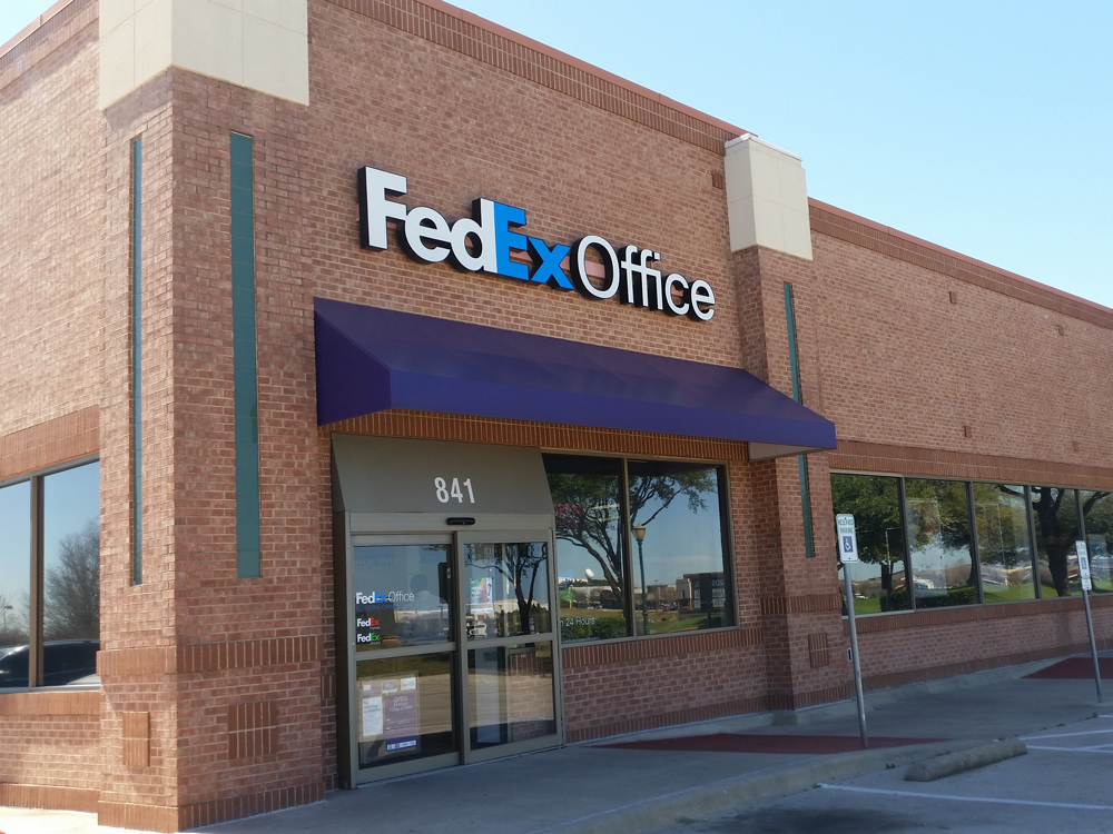 Exterior photo of FedEx Office location at 841 Macarthur Park\t Print quickly and easily in the self-service area at the FedEx Office location 841 Macarthur Park from email, USB, or the cloud\t FedEx Office Print & Go near 841 Macarthur Park\t Shipping boxes and packing services available at FedEx Office 841 Macarthur Park\t Get banners, signs, posters and prints at FedEx Office 841 Macarthur Park\t Full service printing and packing at FedEx Office 841 Macarthur Park\t Drop off FedEx packages near 841 Macarthur Park\t FedEx shipping near 841 Macarthur Park