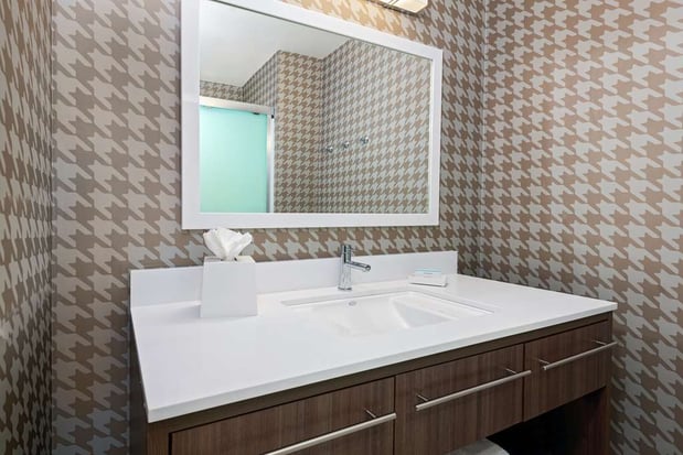Images Home2 Suites by Hilton Orlando Near Universal