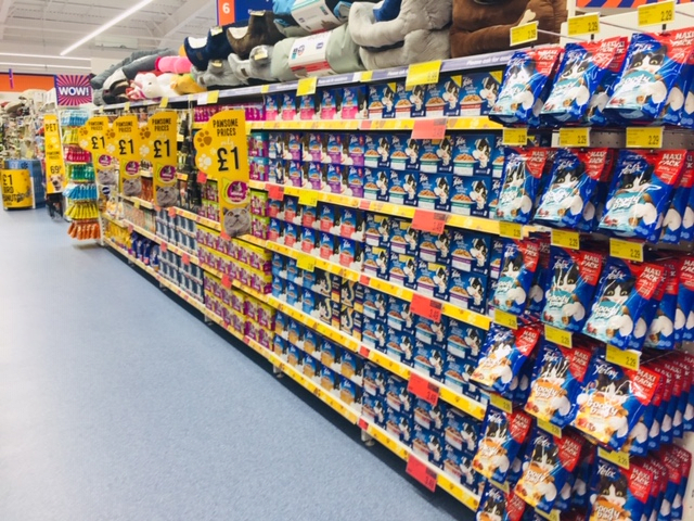 B&M's brand new store in Brislington stocks an amazing and ever-changing pet range, from dog and cat food to toys and pet bedding.