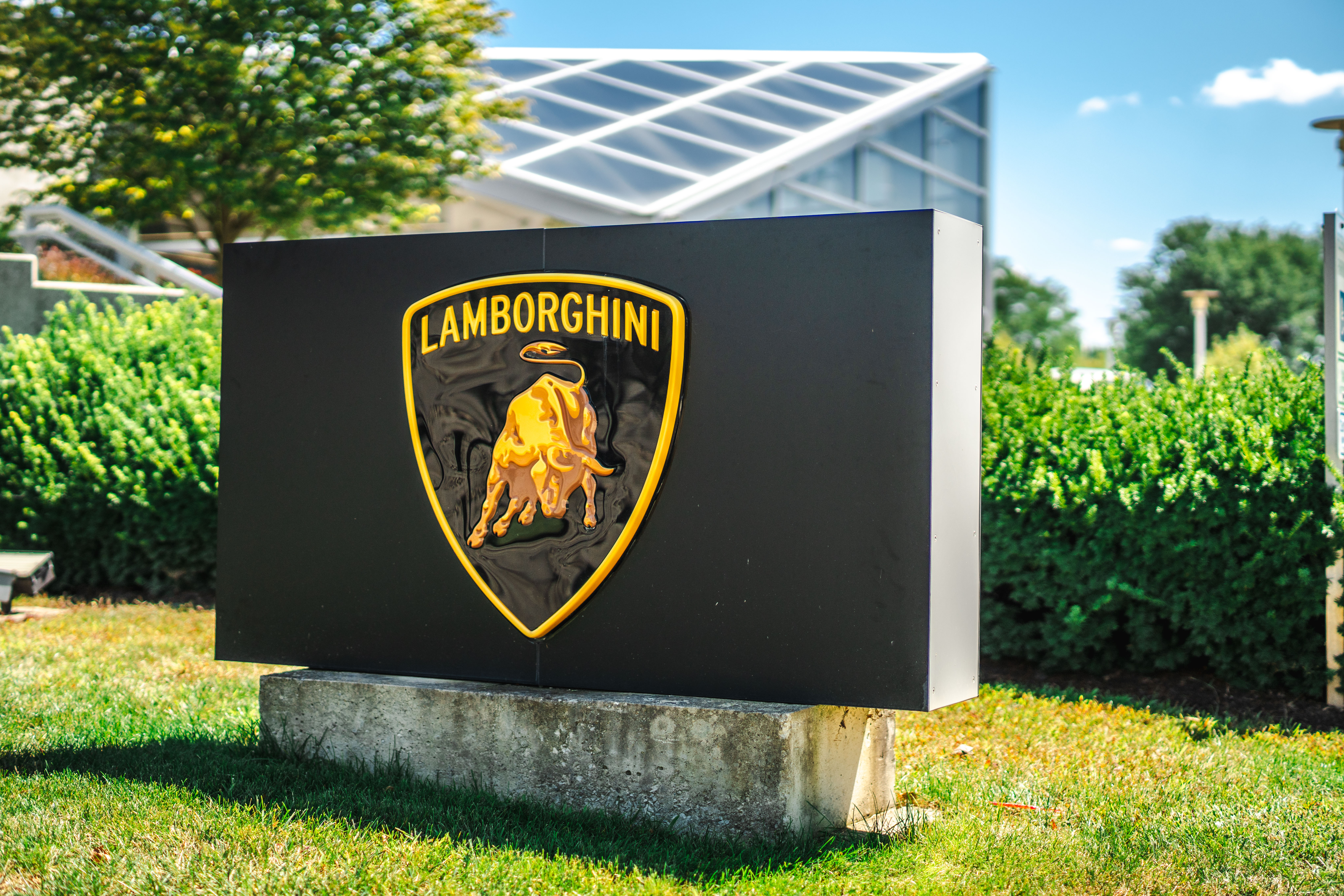Lamborghini of Ohio Image